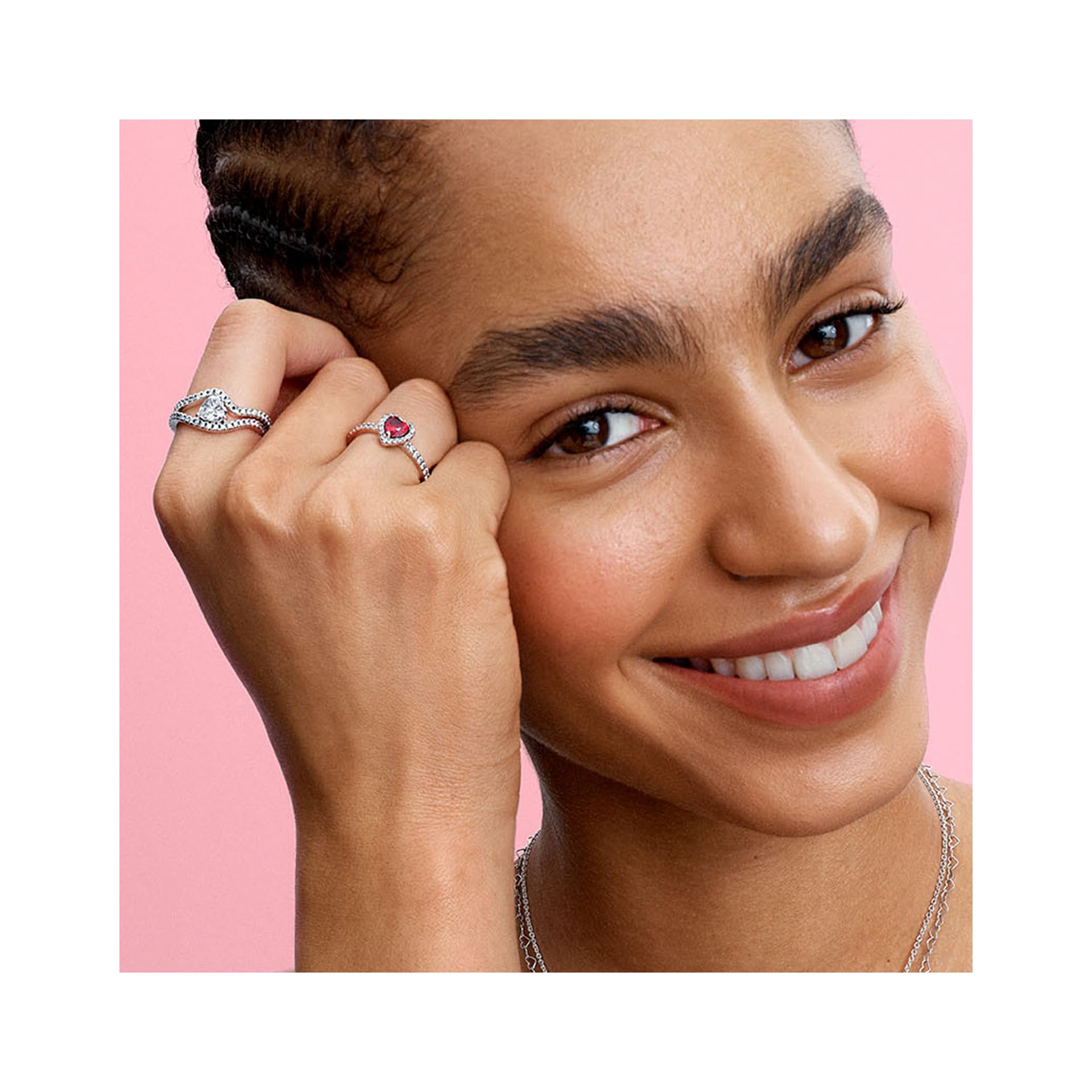 Pandora : Handcrafted Charm Jewelry